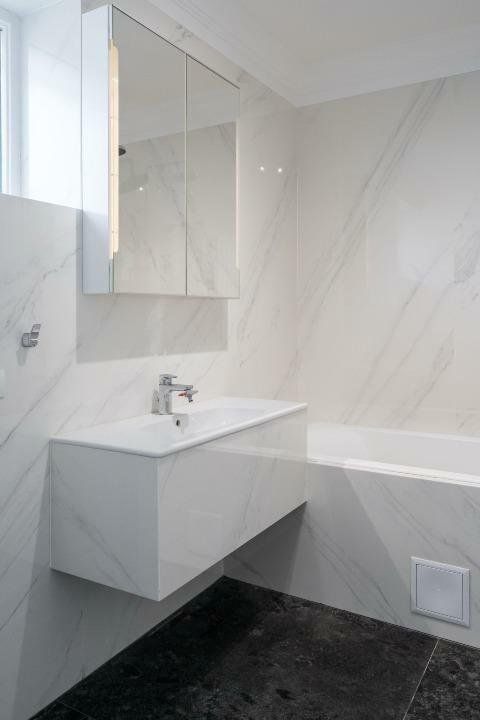 Apartament 5 Camera cu intrare proprie și curte, ideal pentru birou - Poză 11