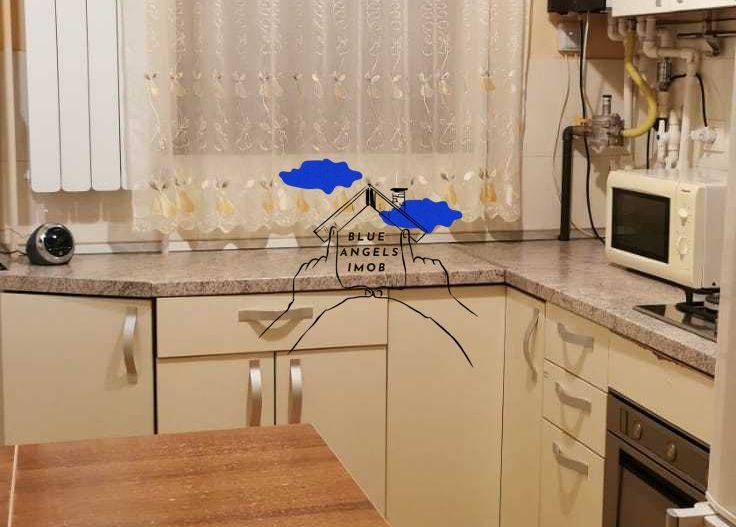 Apartament de 2 camere renovat in Tractorul - 2 locuri de parcare - Poză 4