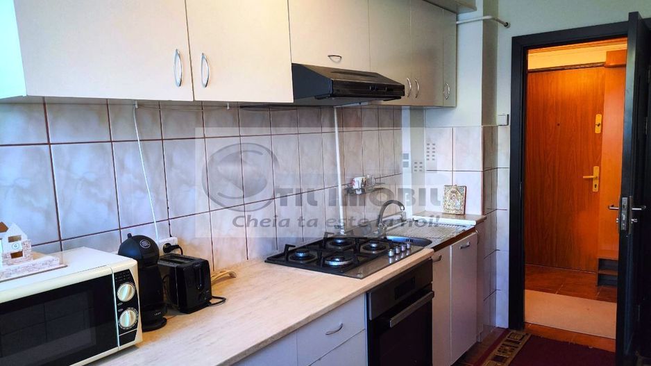 Apartament 2 camere- Zona P-ta Nicolina- 460 Euro - Poză 6