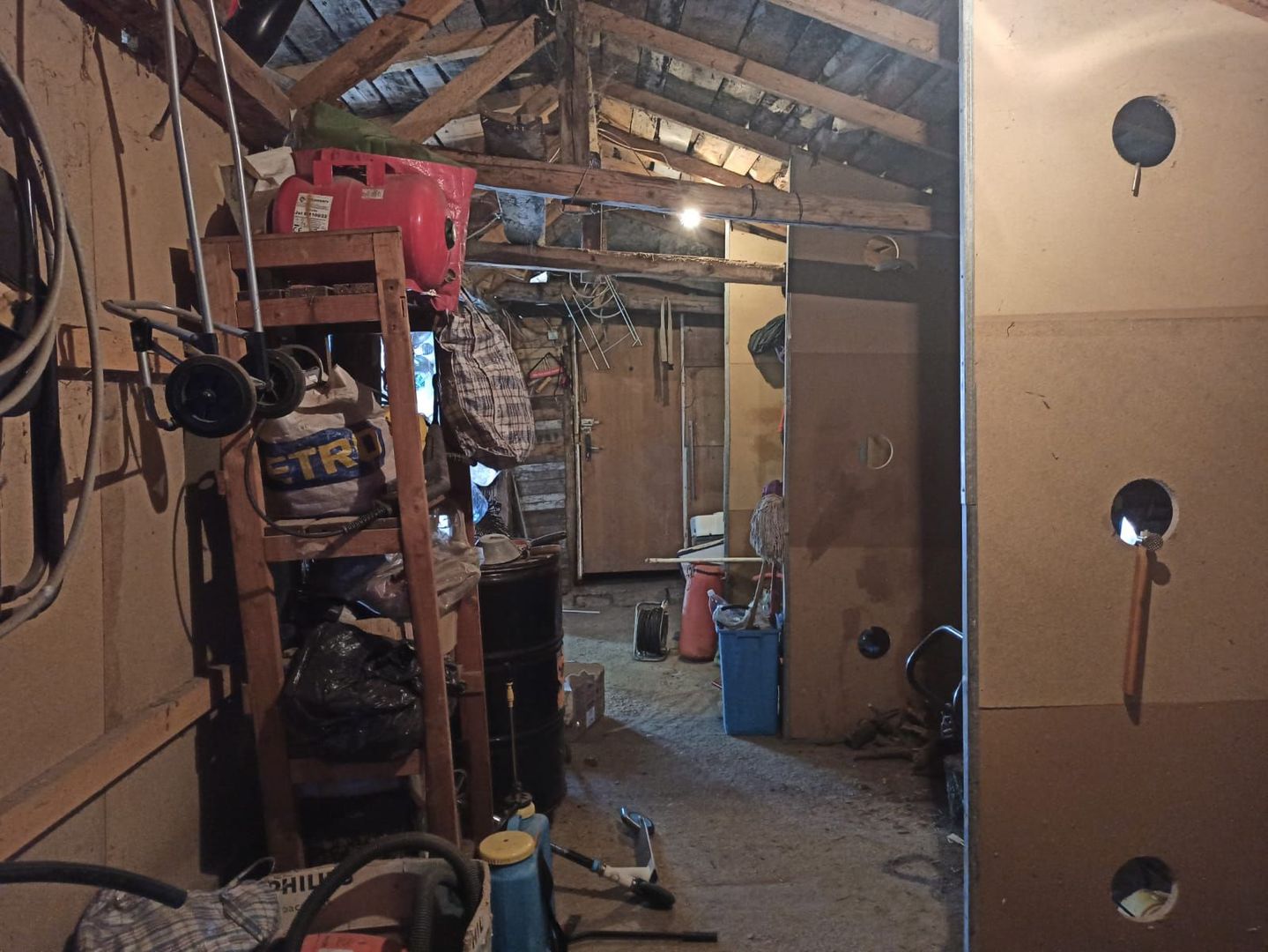 vila indiv+1198mp teren/pe DN4(sosBucuresti) in Frumusani/jud.Calarasi - Poză 40