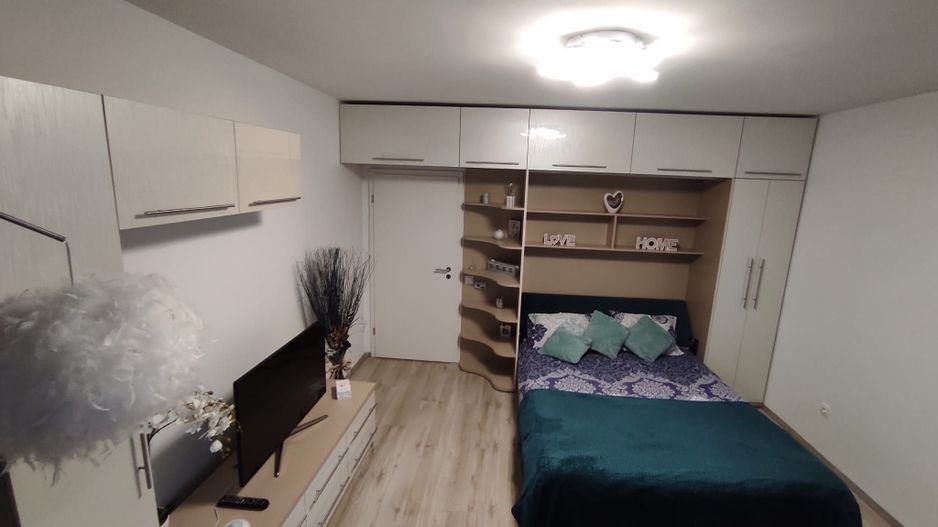 Apartament 1 camerea zona Avangarden! - Poză 2