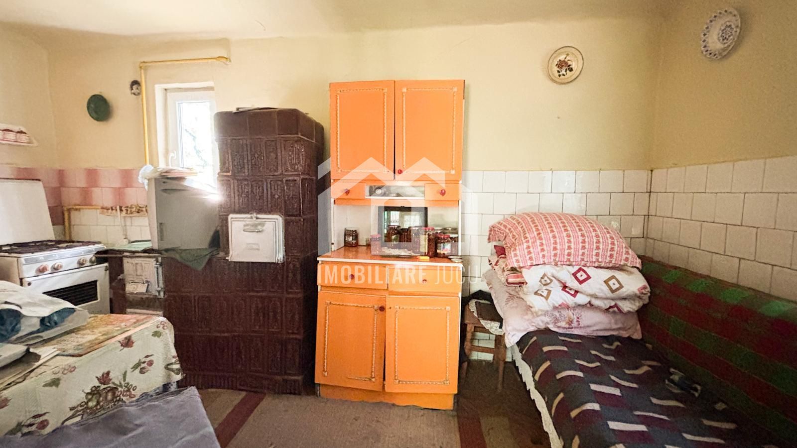 Casa individuala 2 camere + anexe, 70mp , teren 1000mp , Jucu de Sus - Poză 5