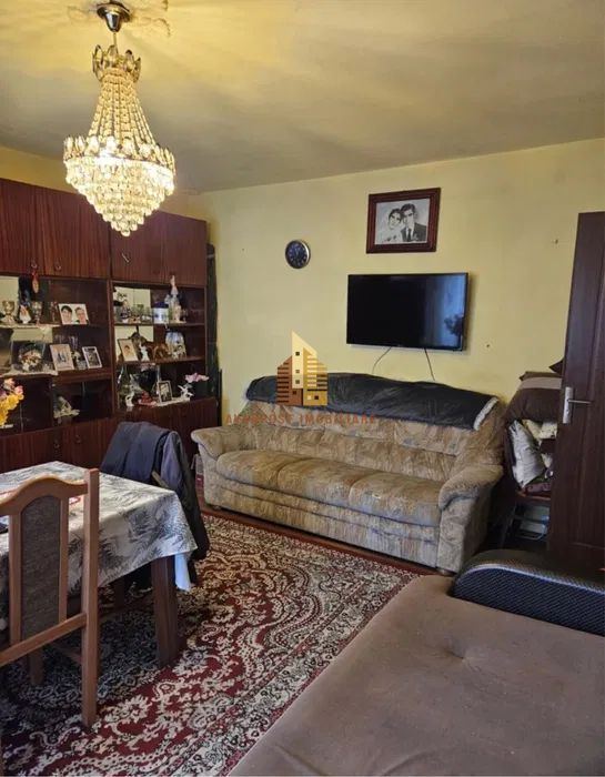 | Apartament cu 4 camere de vanzare | ETAJ 1 | Cartierul Grigorescu | - Poză 2