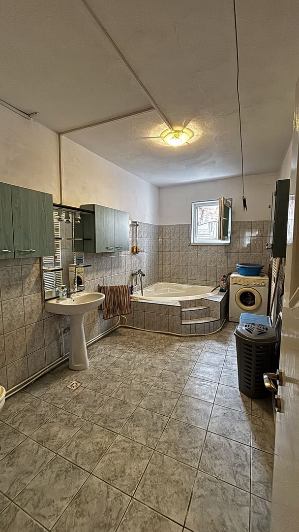 Casa individuala de vânzare cu spațiu comercial inclus în Blaj Centru - Poză 9