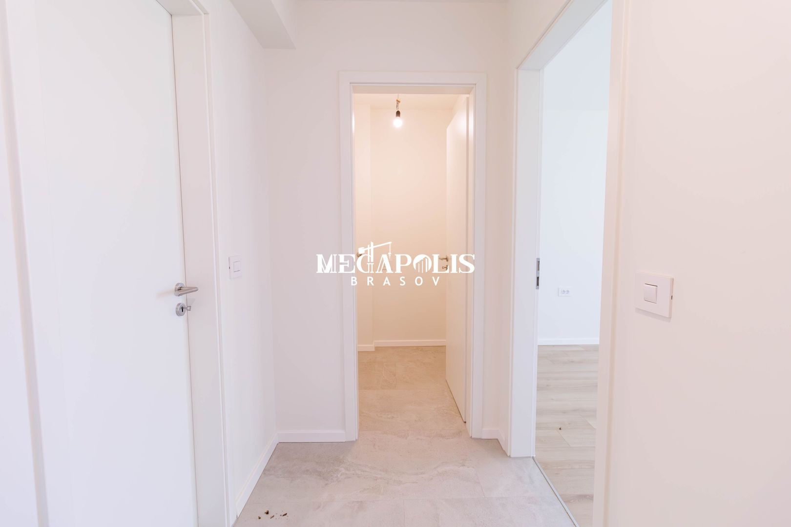 Apartament 2 Camere Kasper/ Intabulat - Poză 13