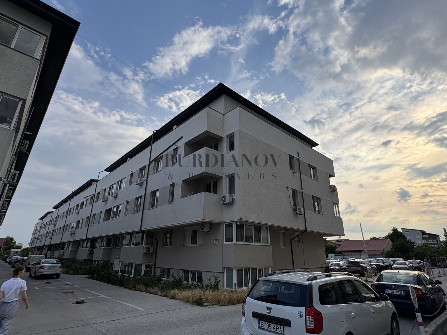 Apartament cu 2 camere + Terasă și loc de parcare - Metrou 1 Decembrie - Poză 13