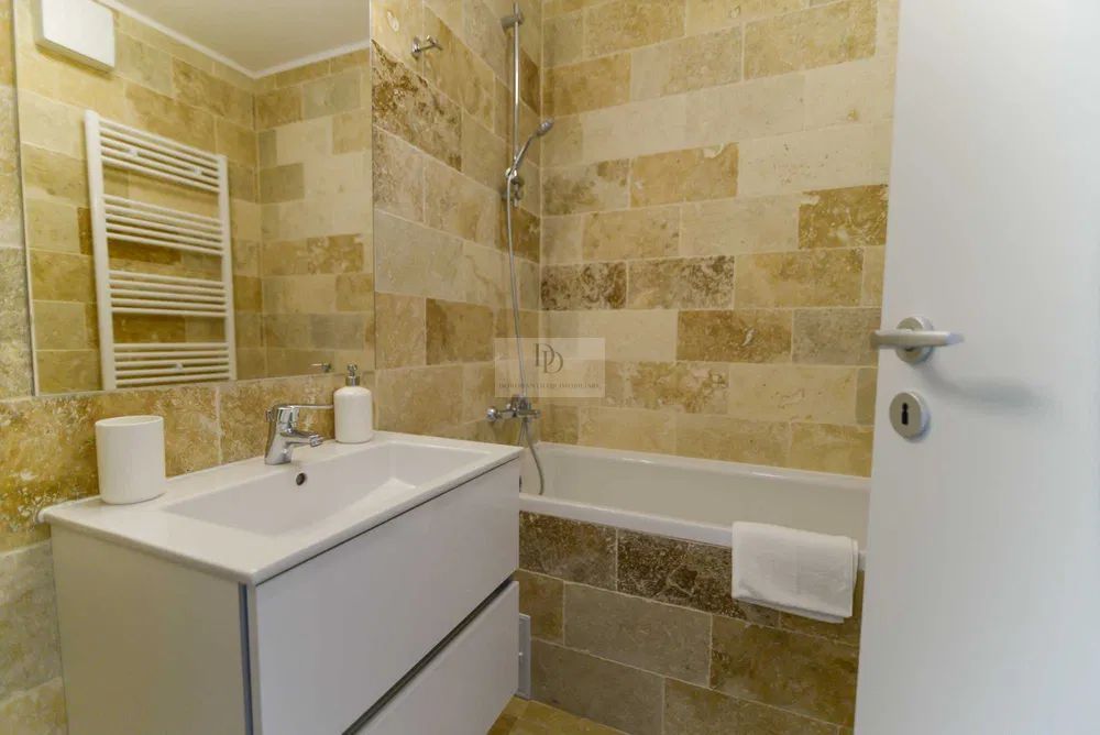 Apartament 3 camere cu vedere la lac | Parcare inclusă | Iulius Mall - Poză 6