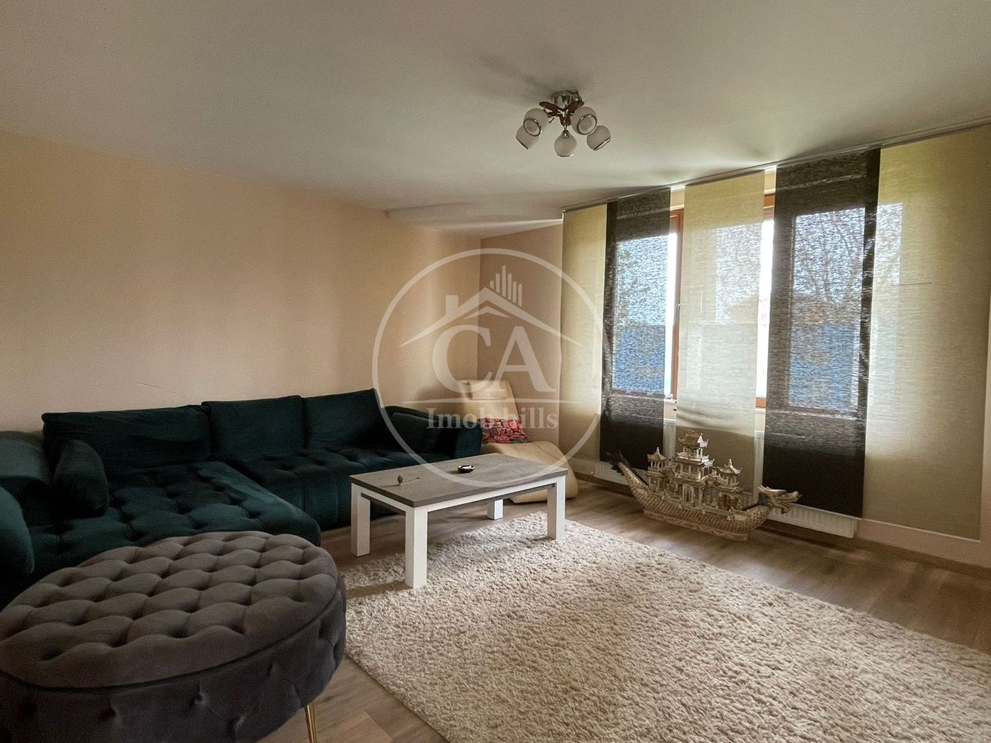 Casă de vanzare cu 3 camere în Cartierul Tineretului, Haieu, Bihor - Poză 4