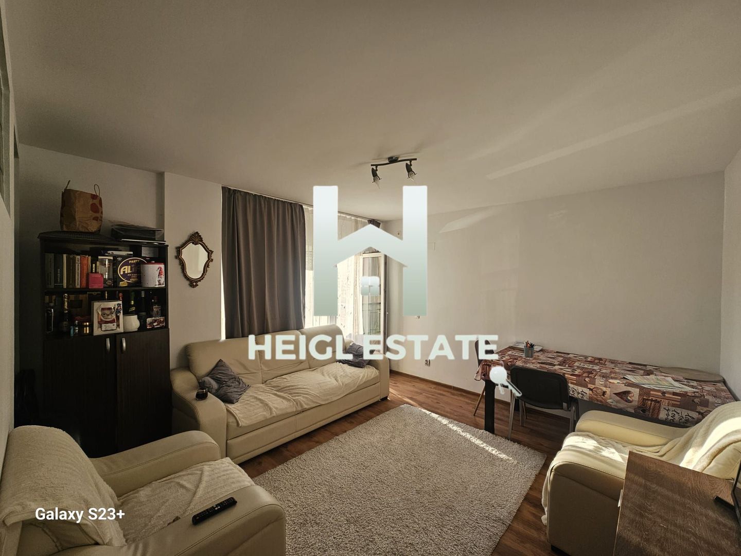 Apartament deosebit cu 2 camere - Poză 1