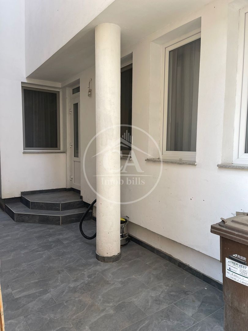 Apartament de vanzare cu 3 camere in zona Central, Oradea - Poză 18