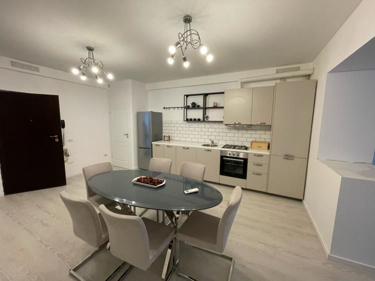 Apartament de inchiriat 4 camere Aron Cotrus Herastrau - Poză 3