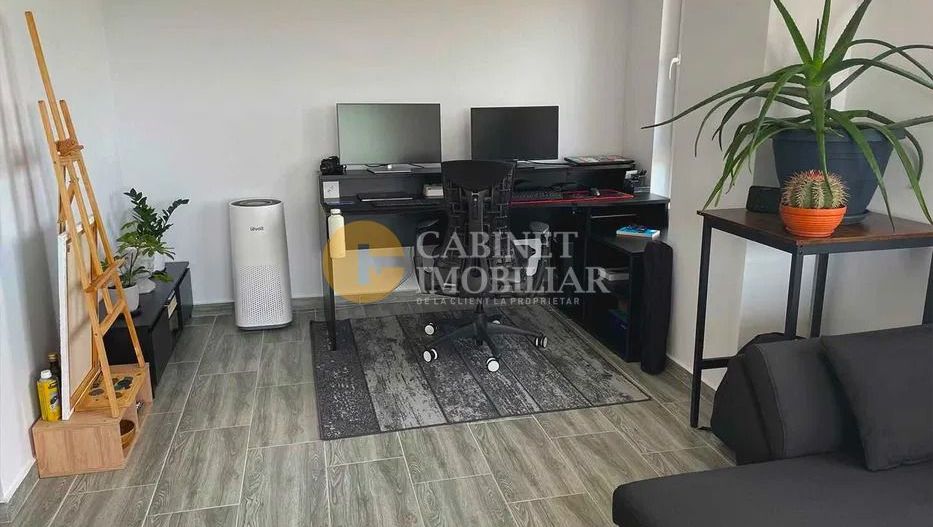 Cug 2 Camere Etaj 11 Apartament cu 2 Camere Decomandat 56mp - Poză 7
