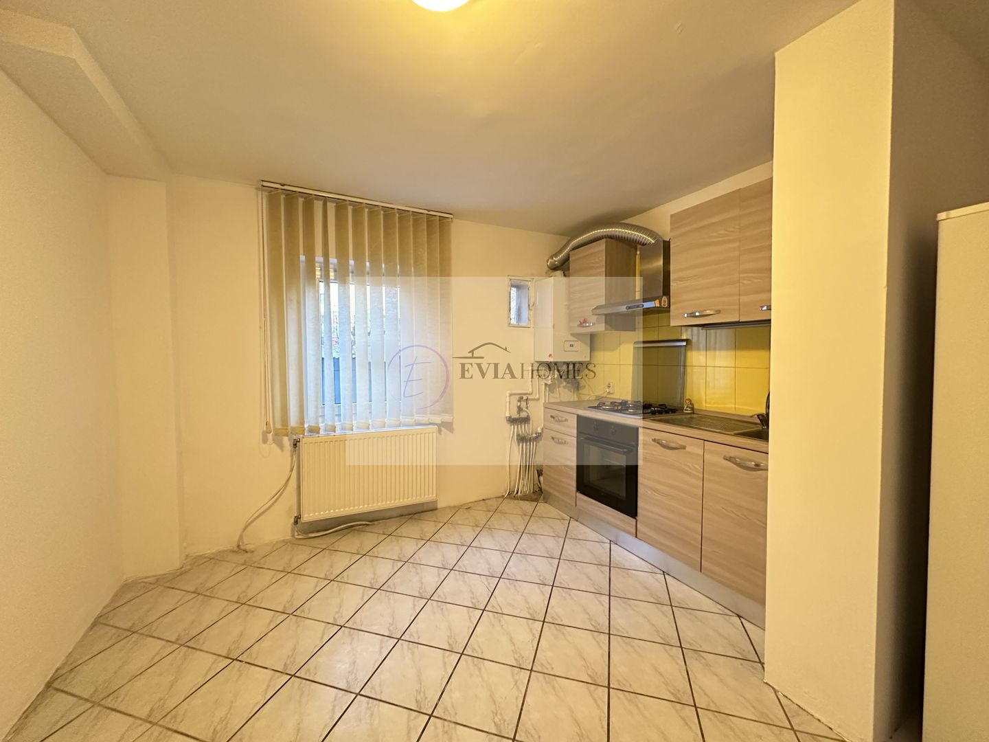 70 mp/camere/2 băi/Zona străzii Teleorman - Poză 4