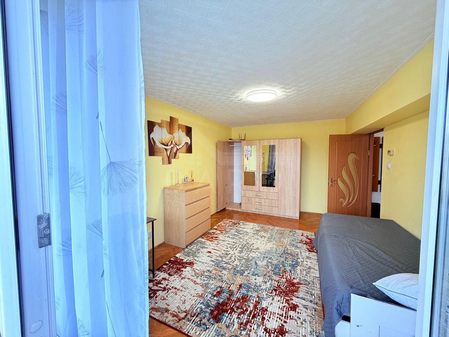 Apartament cu 2 camere de închiriat în Cornişa - Poză 2