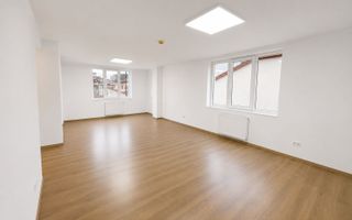 Clădire multifuncțională | Aproximativ 800 mp | Renovată integral în 2024 - Poză 8