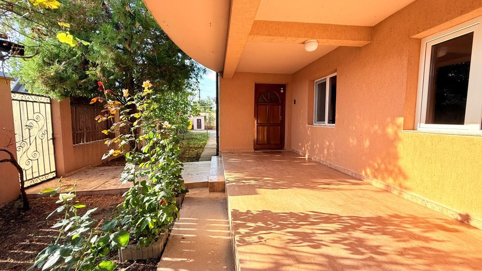 Casă de vânzare | 5 camere P+1 | Teren 553 mp | 2 terase | Clinceni - Poză 3