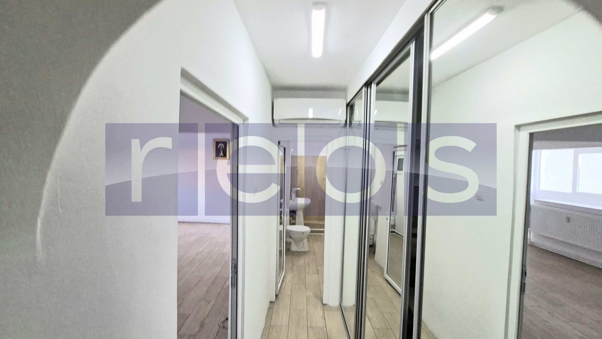 VANZARE 2 CAMERE | DECOMANDAT | ETAJ 5 | VEDERE LAC PLUMBUITA | CENTRALA PROPRIE - Poză 5