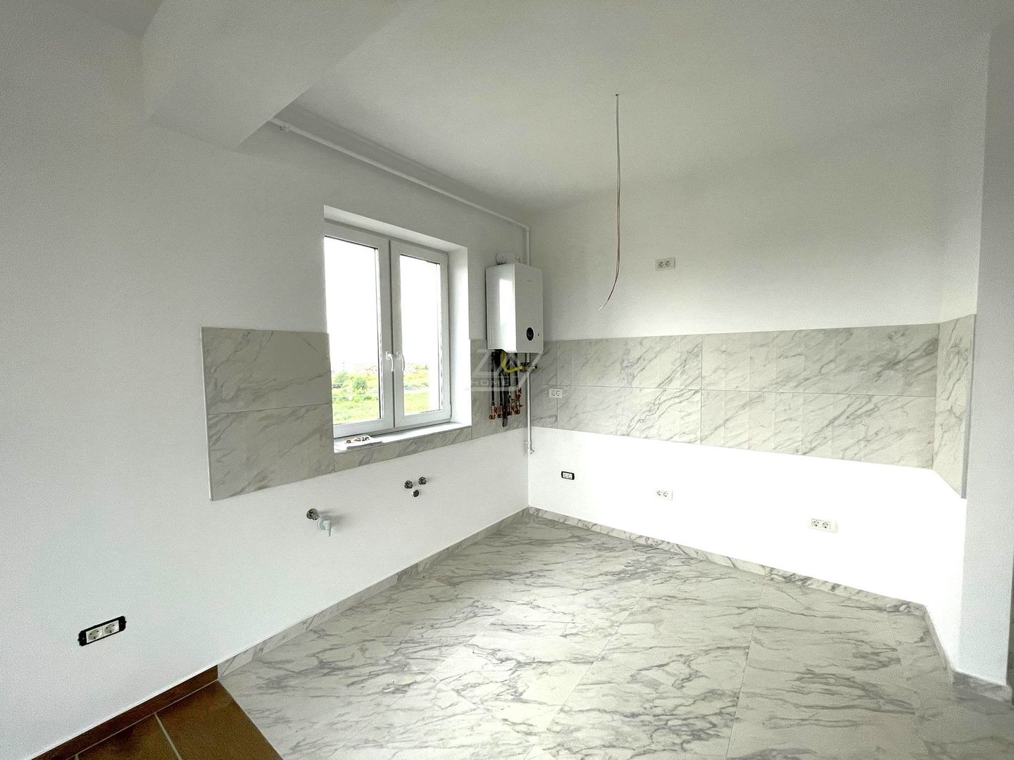 Bloc nou ESO. 3 Camere. Dressing. Terasa 25 mp. Finisaje la alegere. - Poză 3