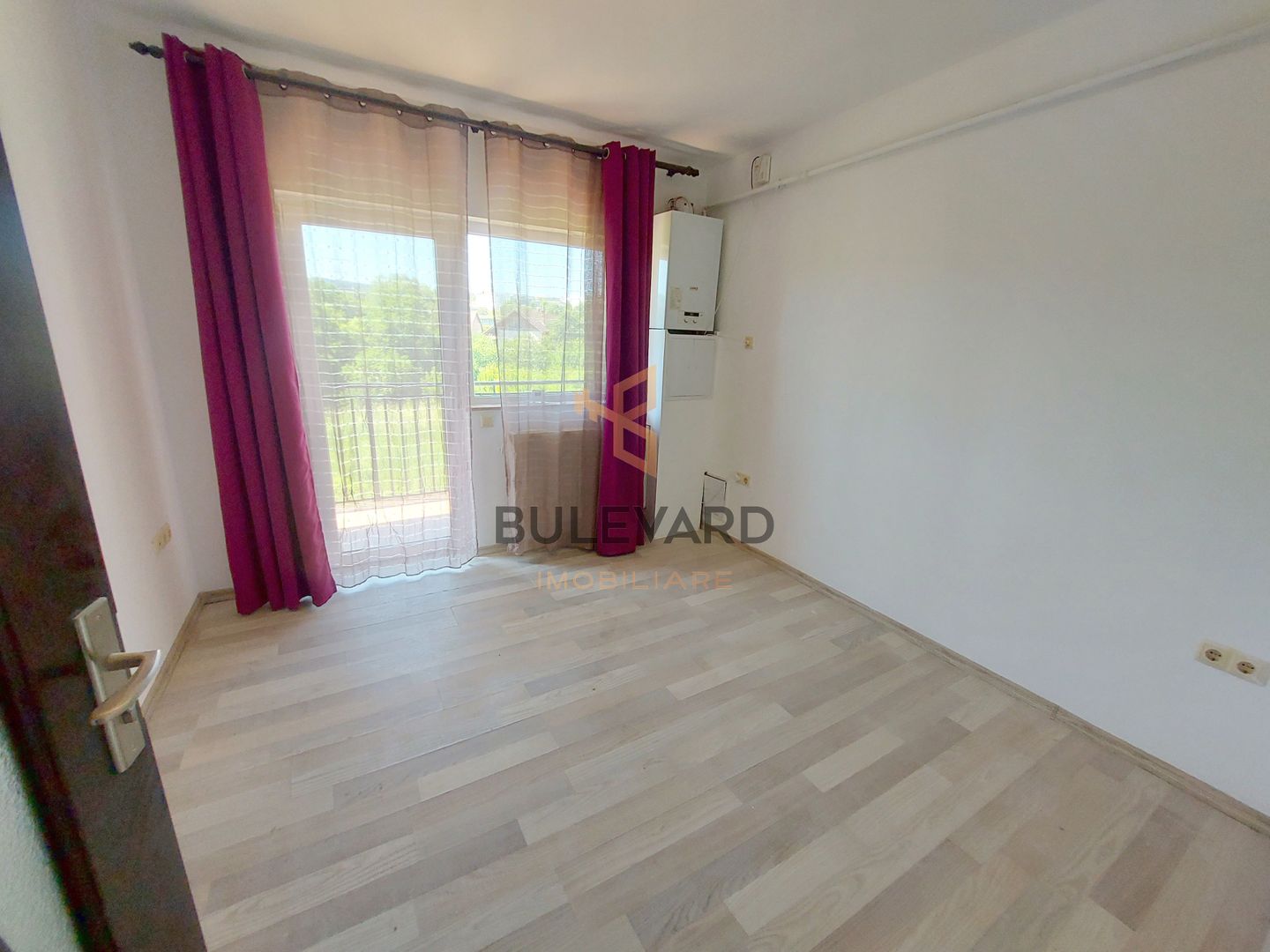 Apartament cu 3 camere + Parcare, bloc nou, zona Calea Turzii! - Poză 2