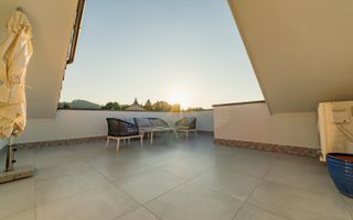 Apartament Duplex Elegant cu Terasă Panoramică – Dealul Cetății, Brașov - Poză 19
