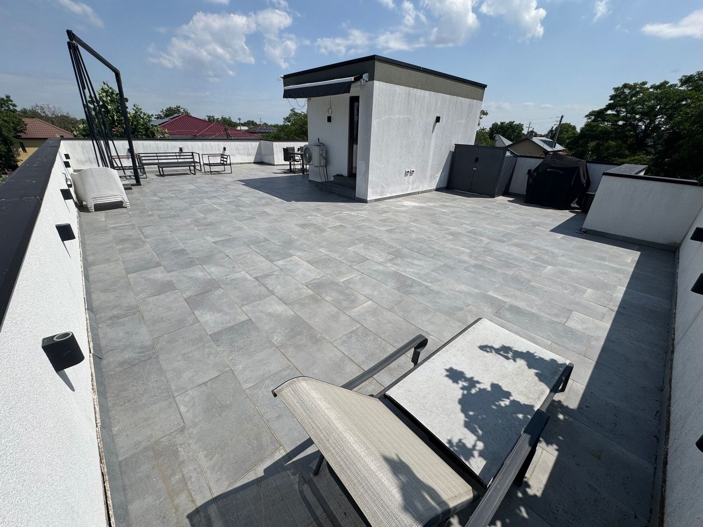 Vila de LUX Tunari, 214m2 utili, 600 curte - Poză 27