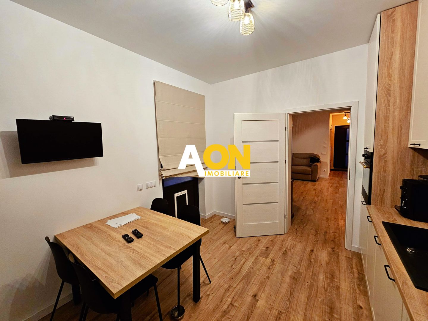 Casa 4 camere, 424 mp teren, partial mobilata, cartier Orizont - Poză 16