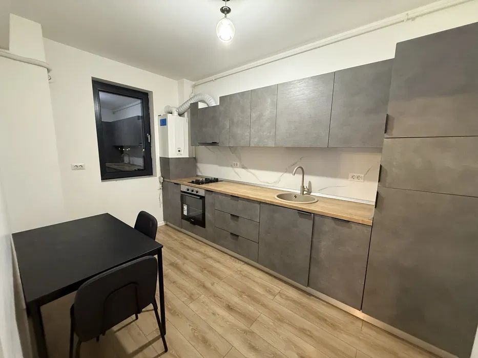GARSONIERA- PIPERA, PARCARE INCLUSA, BUCATARIE INCHISA, CENTRALA - Poză 5
