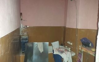 Apartament cu 3 camere de vanzare - Poză 5