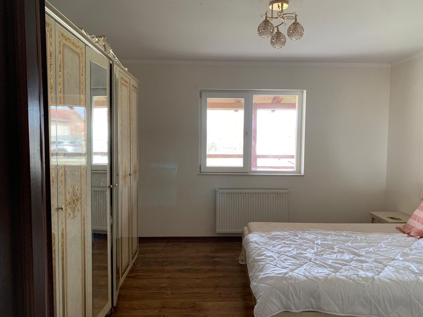 Duplex premium în vatra veche a localității Moșnița Veche - Poză 7