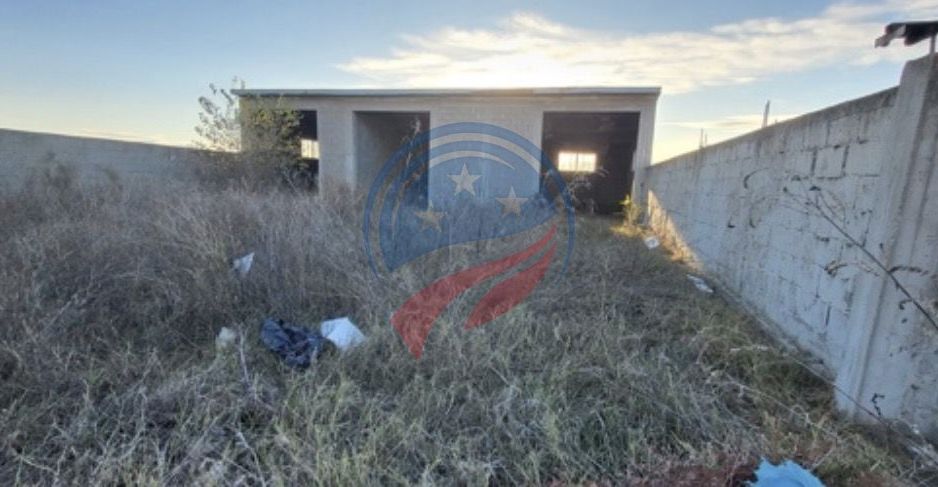 Hala Depozit si curte Malu Mare - Poză 1