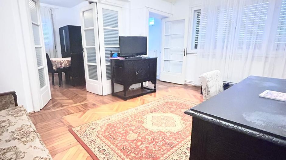 🏡 Apartament 3 camere de închiriat – casă la curte, Lacul Tei - Poză 2