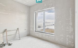 Duplex în Săcălaz despartit prin cameră tehnica - Poză 15