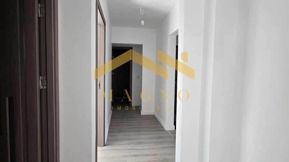 Apartament cu 4 camere de vanzare, Zona Malul Muresului/Praporgescu - Poză 12