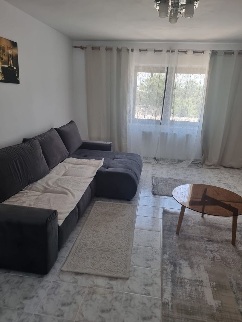De inchiriat apartament cu 3 camere, zona Garii, etaj 3, 490 euro negociabi - Poză 8