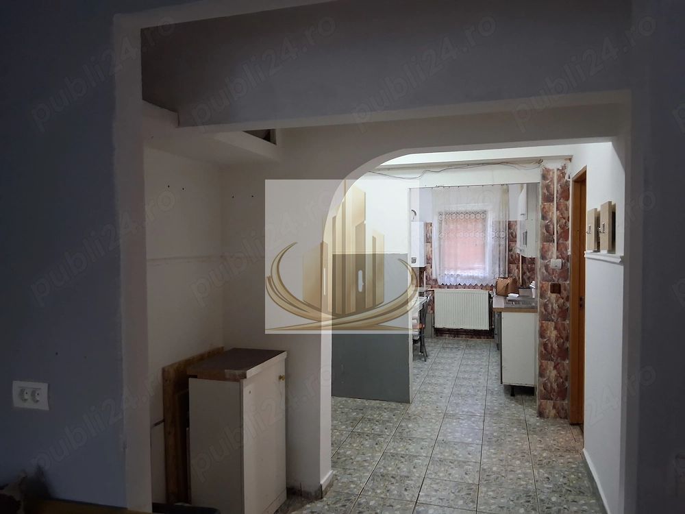 Ap 3 camere decomandat Lipovei parter - Poză 2