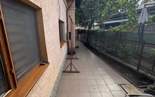 Casă cu 4 camere de vânzare – Str. I. C. Brătianu - Poză 1