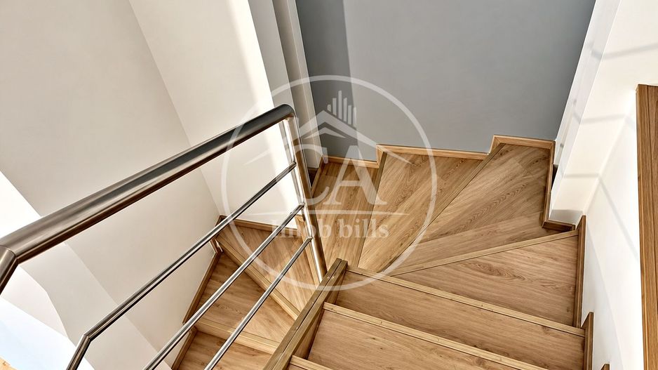 Spatiu comercial ultracentral de închiriat  Oradea - Poză 5