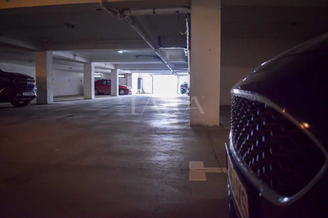 Penthouse cu 3 camere de închiriat - Între Lacuri - Poză 8