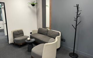 Imobil Premium de Închiriat: Eficiență și Tehnologie de Vârf - Poză 36