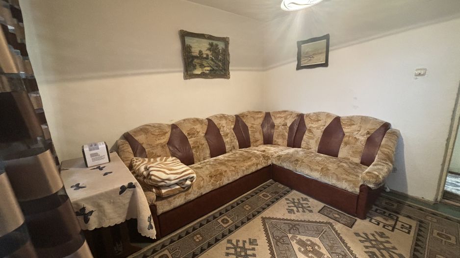 Decomandat in zona Dambovita - Poză 6