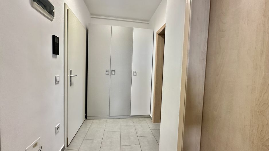 Garsoniera de inchiriat, zona Coresi - Poză 3