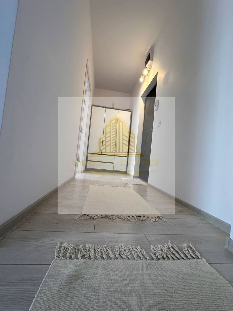 Studio luminos spre vanzaare, la poalele Pietrei Craiului – Zărnești - Poză 5