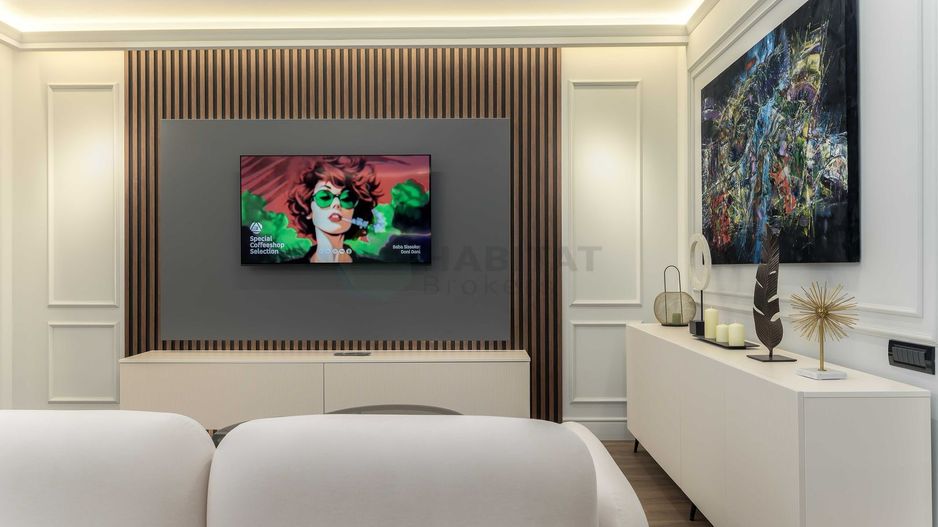 Avangarde By The Lake - Poză 3