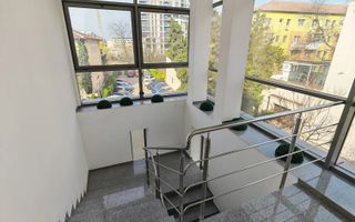 Birouri luxoase in zona centrala - Poză 28