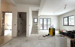 Vila moderna 6 camere // 190mp // teren 300mp // Tunari - Poză 6