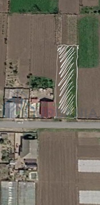 Teren intravilan de vanzare in Stolniceni Prajescu, judetul Iasi - Poză 1