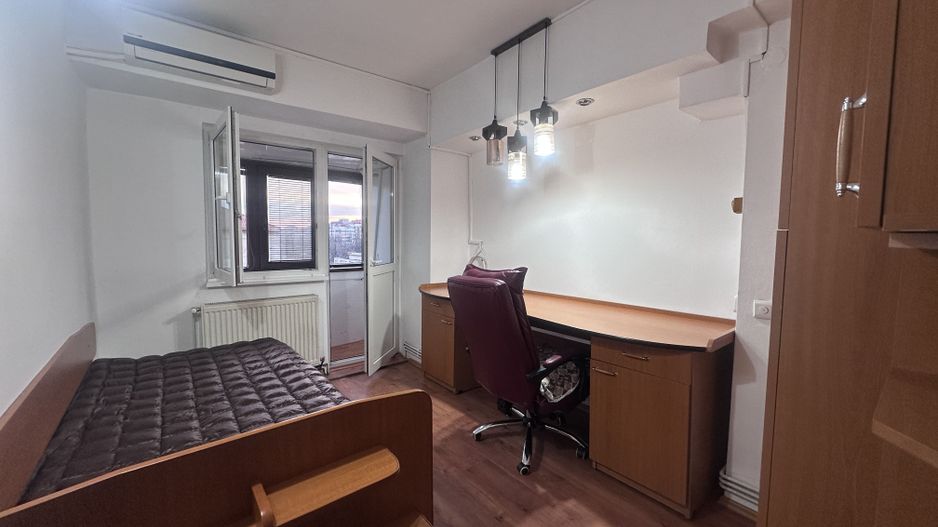 DE ÎNCHIRIAT! Apartament în inima Municipiului Târgoviște! - Poză 7