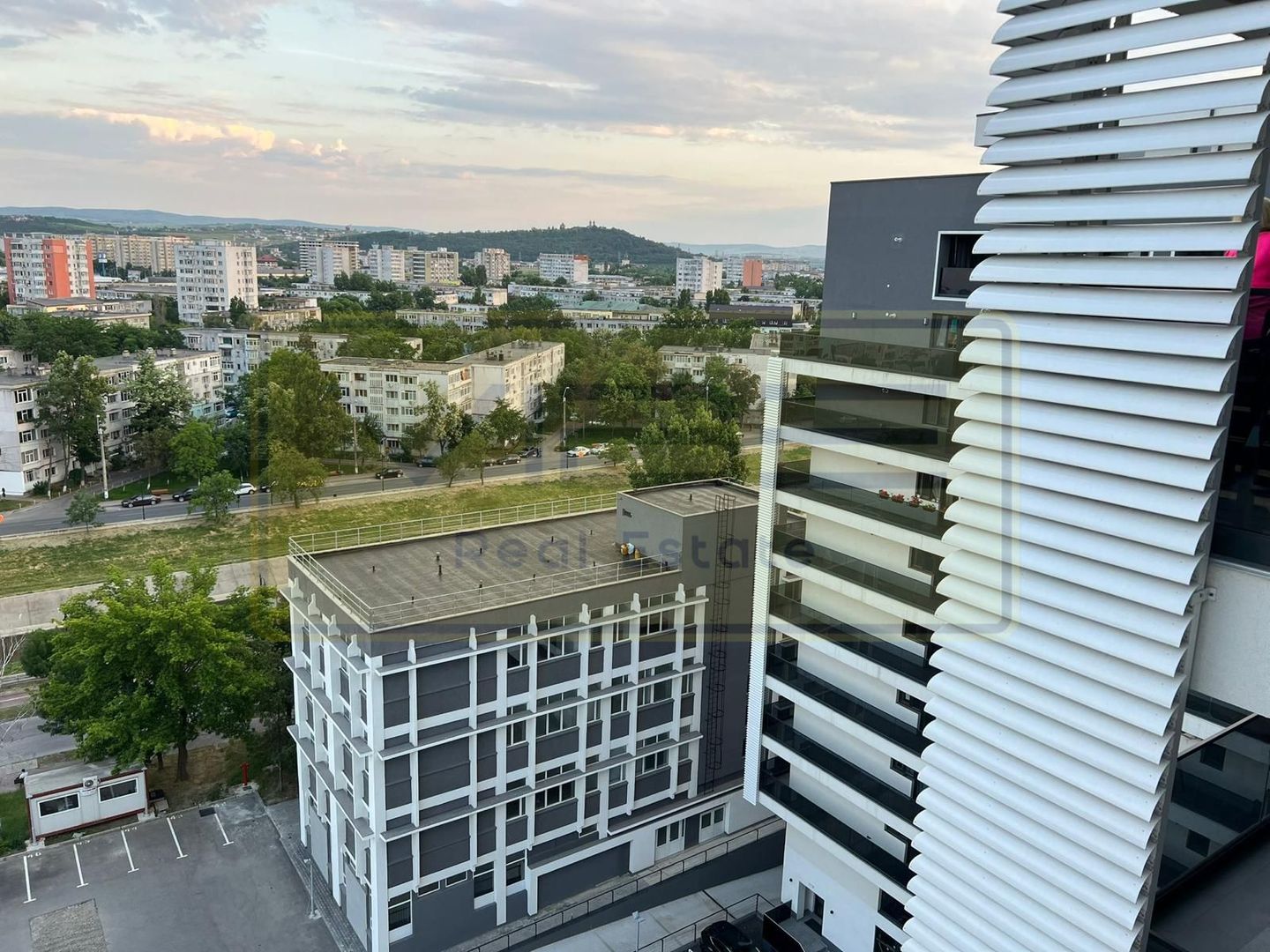 Apartament premium  1 camera+ parcare Centru  Palas Mall - Poză 22