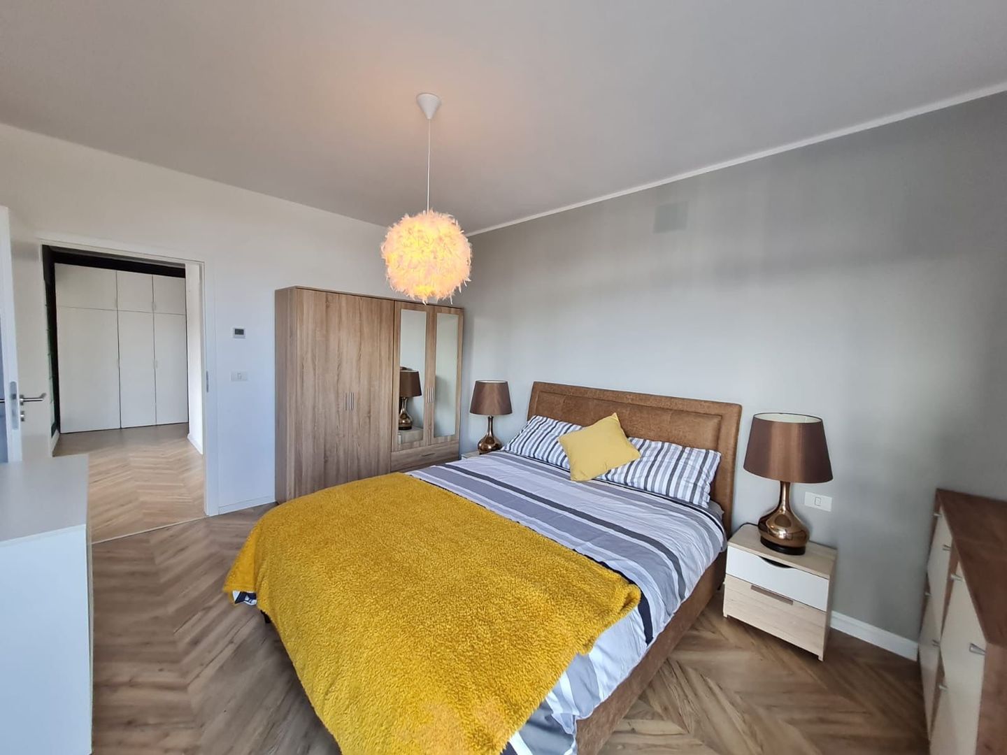 Lux si calitate la 3 min de Piata Unirii - Poză 29