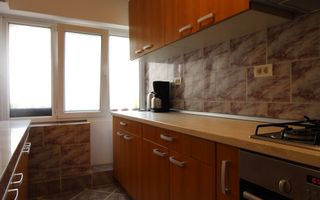 Zona aradului, 4 camere + 2 bai, centrala proprie - Poză 4